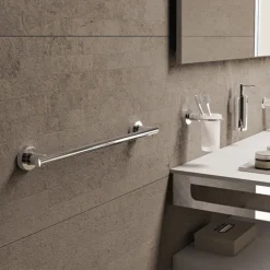 Venice Chrome 790mm Towel Rail