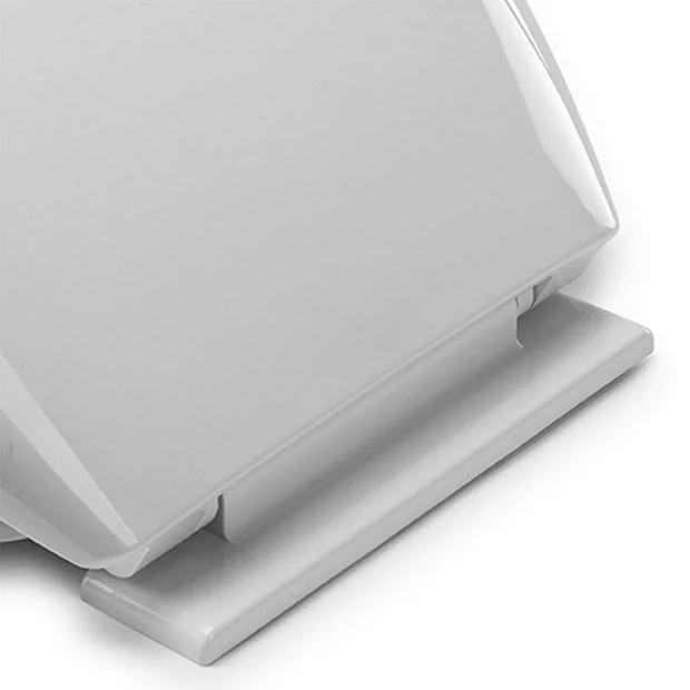 Croydex Anti-Bacterial Polypropylene Toilet Seat With Slow-Close Hinge - White - Image 4